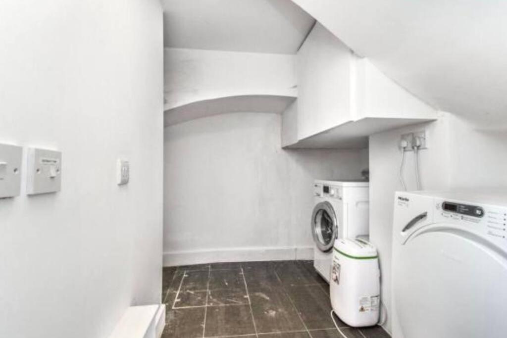 Immaculate Covent Garden Apartment London Eksteriør bilde
